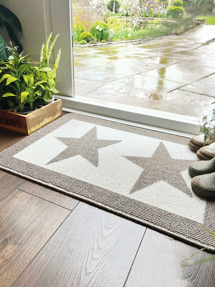 image 1 of My Stain Resistant Mat Star Stone 67x100