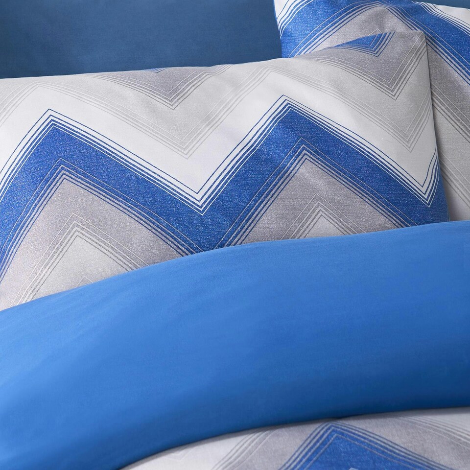 image 1 of OHS Abstract Zigzag Reversible Print Soft Duvet Cover Bedding Set, Double - Navy Blue/Grey Multi | Navy Blue and Grey | Double
