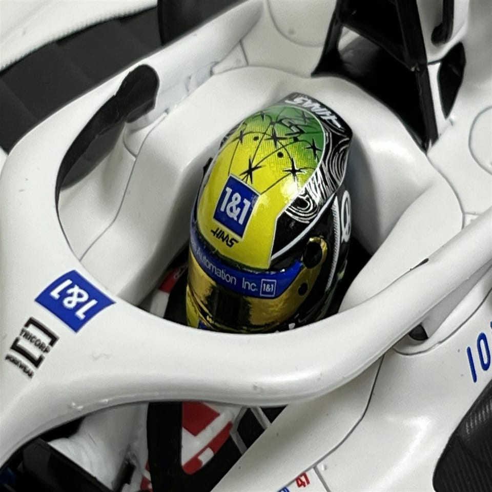 image 1 of Mick Schumacher Hass F1 Bahrain GP 2022 1:18 Scale Minichamps 117220147