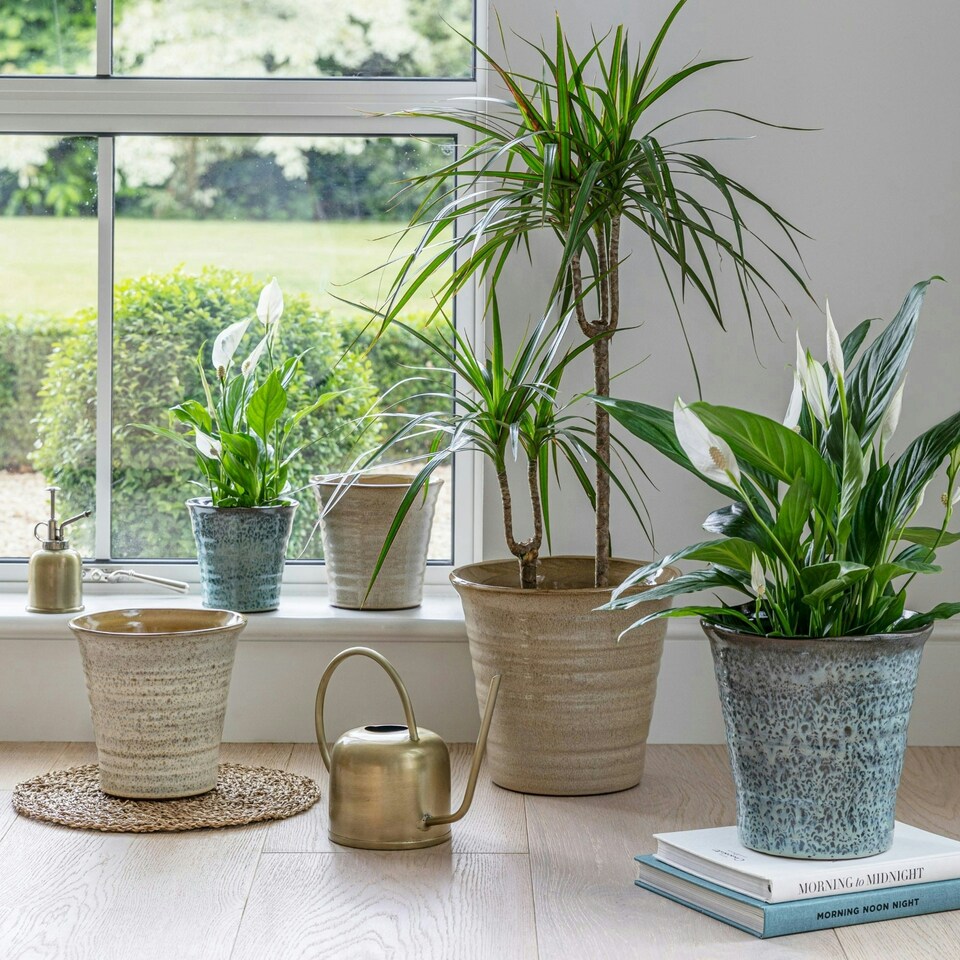 image 1 of Vallo Reactive Glaze Tapered Planter Cream