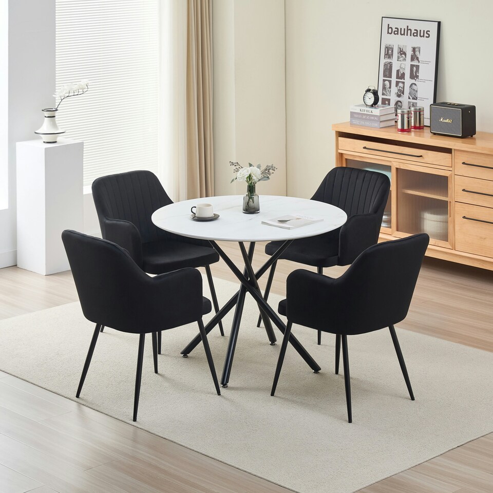 image 1 of Seattle Dining Table with 4 Charlotte Velvet Chairs Grey
