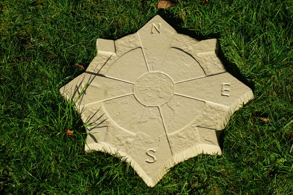 image 1 of Compass Shaped Stepping Stone 440mm Bath Buff  Pallet of 25 - Bowland Stone