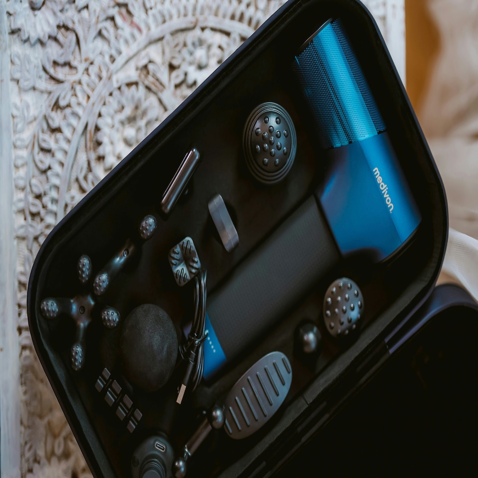 image 1 of Medivon ElitPulse Massage Gun Navy