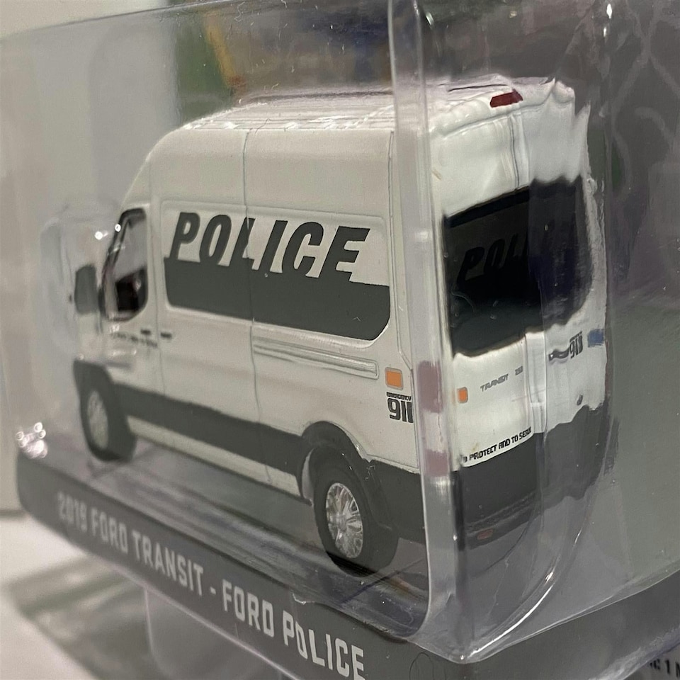 image 1 of 2019 Ford Transit Police 1:64 Route Runners Greenlight 53010