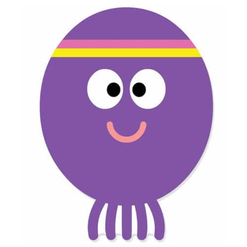 Hey Duggee Betty Cardboard Face Mask