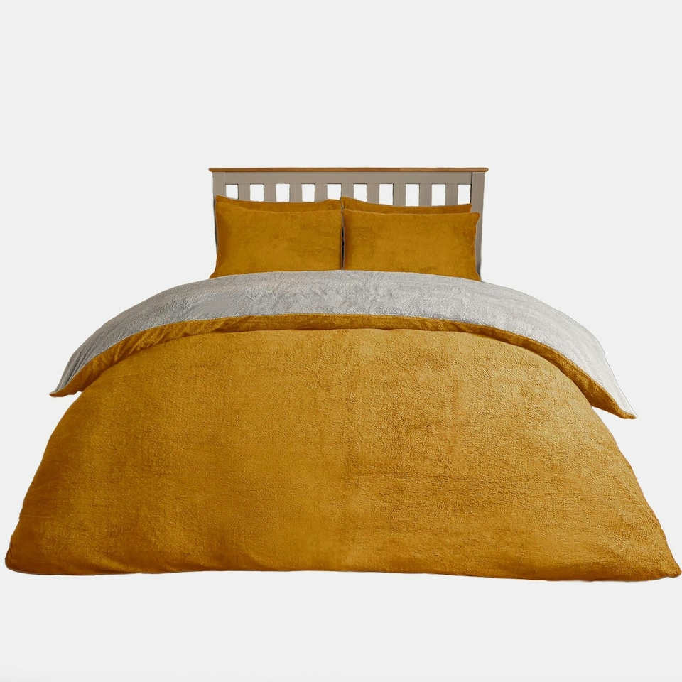 image 1 of OHS Luxury Teddy Fleece Reversible Duvet Cover and Pillowcase Bedding Set Multi | Ochre/Grey | Super King