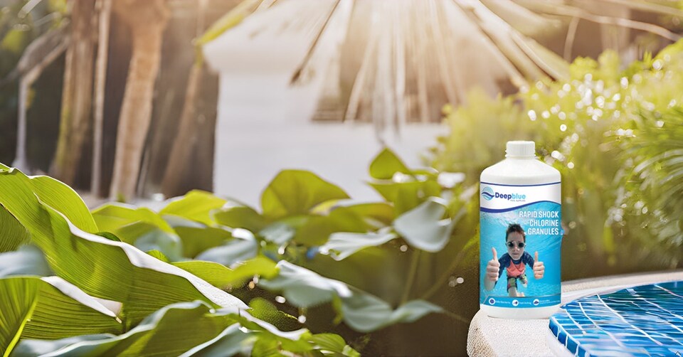 image 1 of 2Kg Deep Blue Pro Rapid Shock Chlorine Granules quick acting for hot tubs, spas and swimming pools