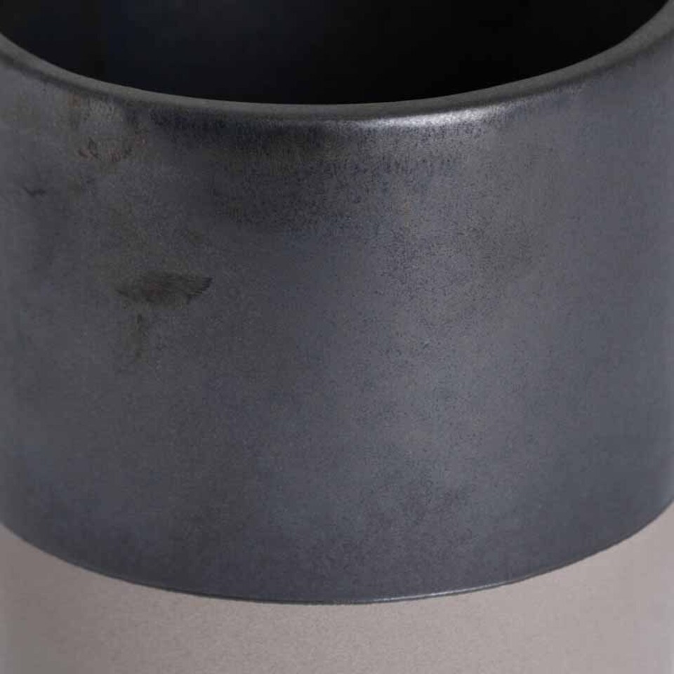 image 1 of Large Planter - Ceramic - L16 x W16 x H16 cm - Metallic Grey Grey