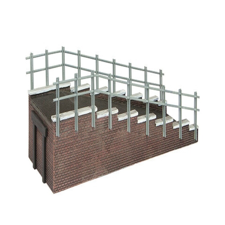 Graham Farish Scenecraft Motorail Car Loading Point (Pre-Built)