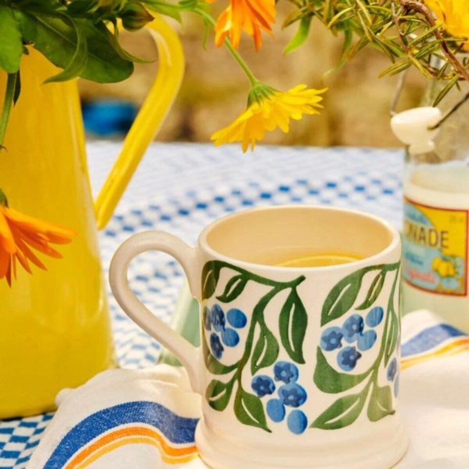 image 1 of Mug: 1 x 300ml Emma Bridgewater Blueberries 1/2 Pint Mug, Ceramic White
