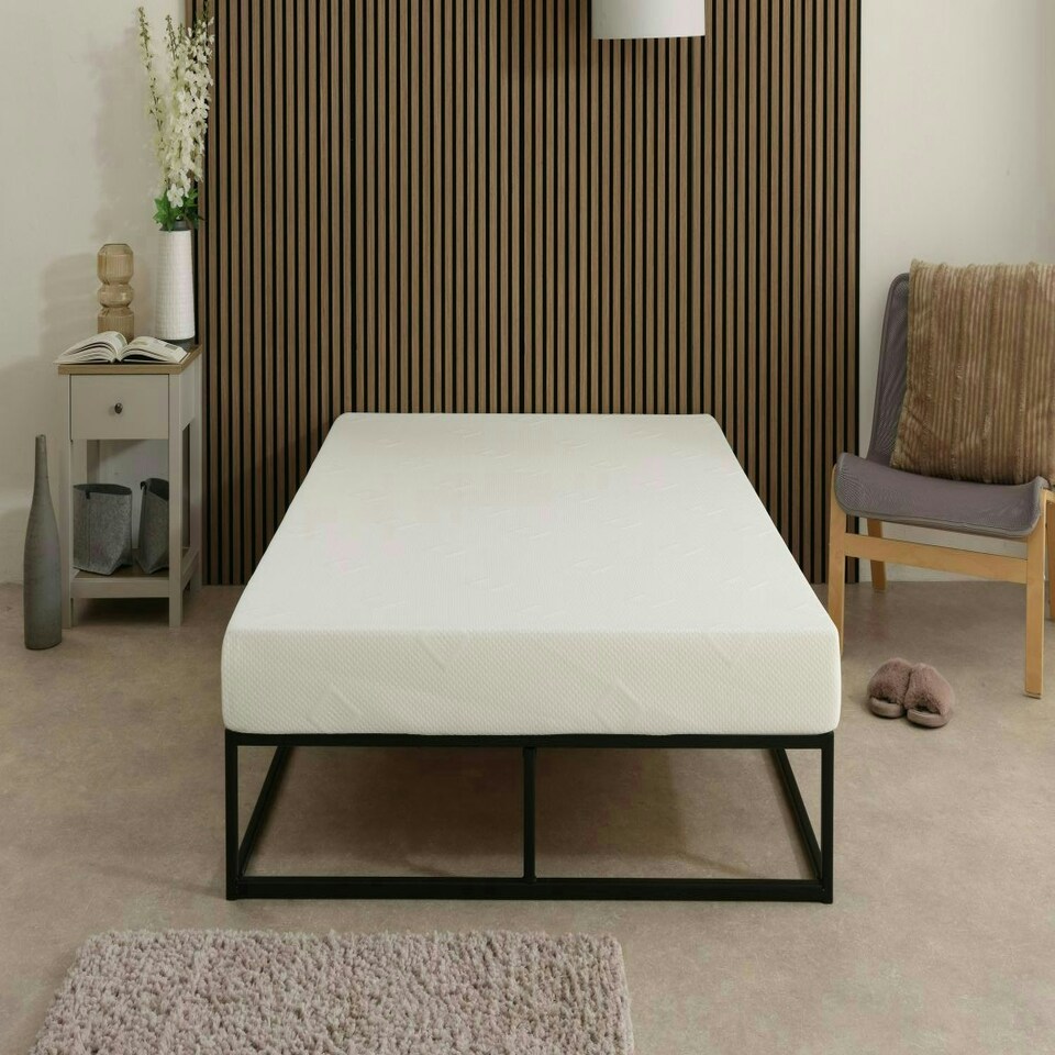 image 1 of Westwood Core Memory Foam and Reflex Foam Mattress - 4" Deep White | Double