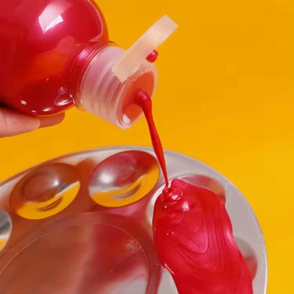 image 1 of 500ml Green Metallic Poster Paint