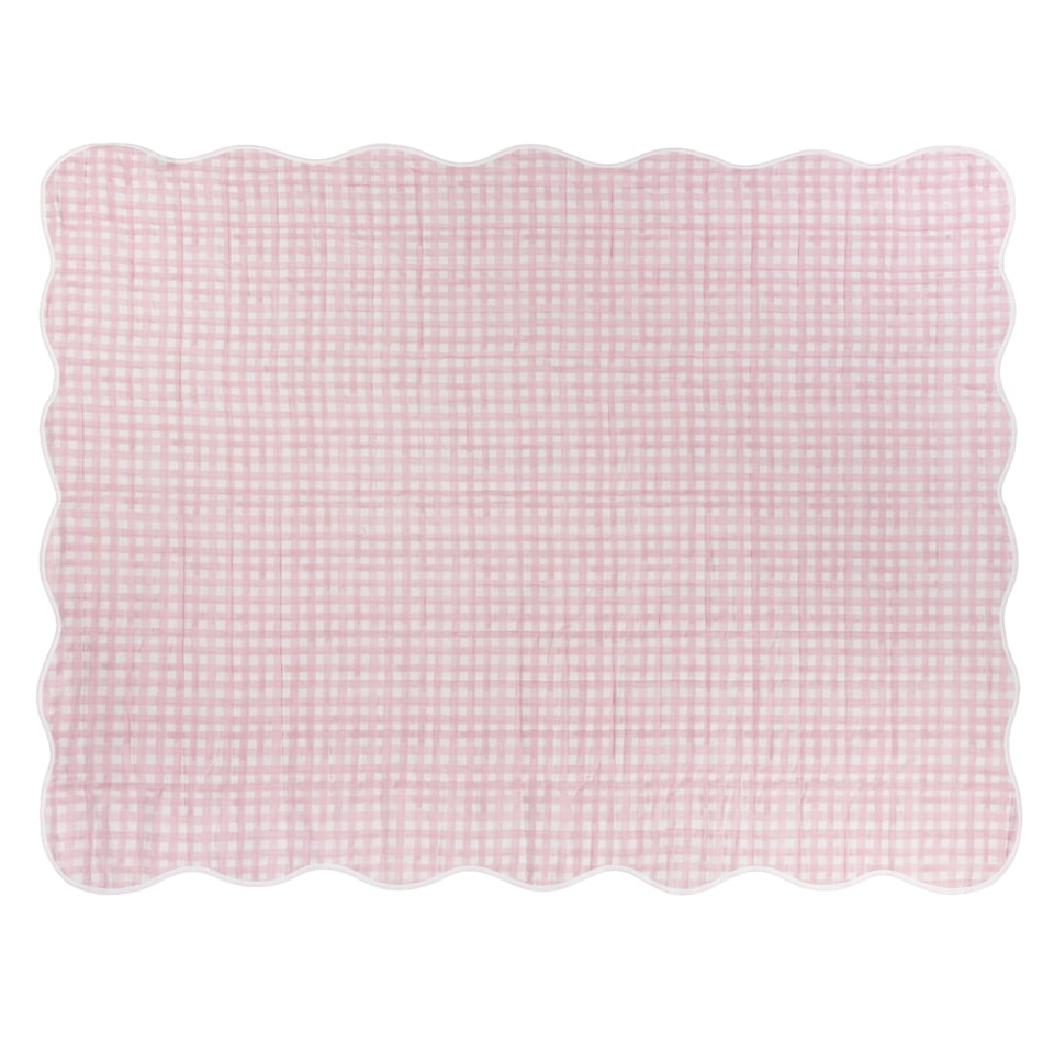 image 1 of Furn Scallop Quilted Bedspread