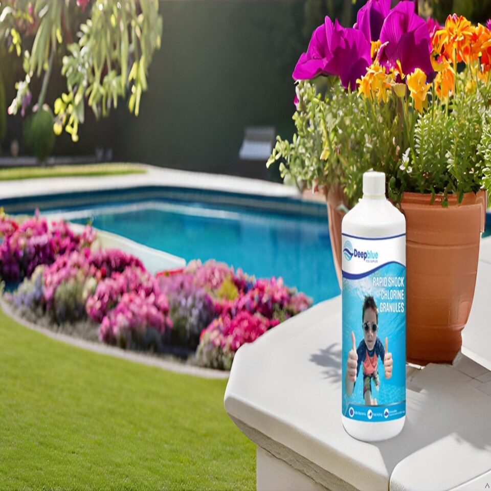 image 1 of 2Kg Deep Blue Pro Rapid Shock Chlorine Granules quick acting great for hot tubs and spas