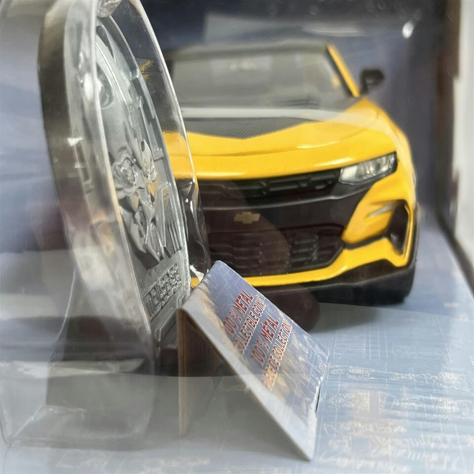 image 1 of Transformers 2016 Chevy Camaro Bumble Bee with Collectible Coin 1:24 Jada 253115002