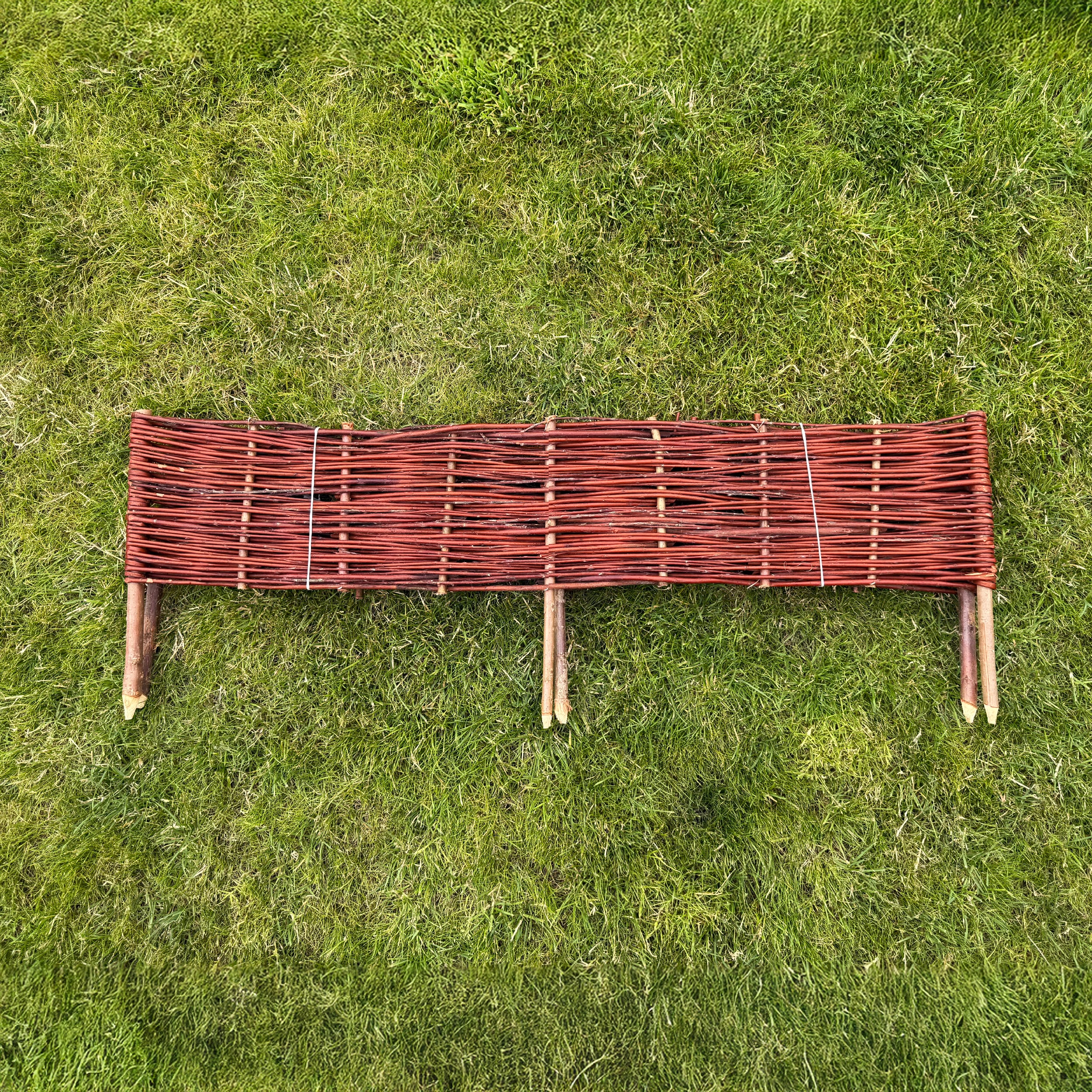 Primrose Pack of 2 Woven Willow Hurdle Garden Lawn Edging Perimeter Border Screening Pieces 2 x 1m (2m Total) in Brown | Size: 100 cm