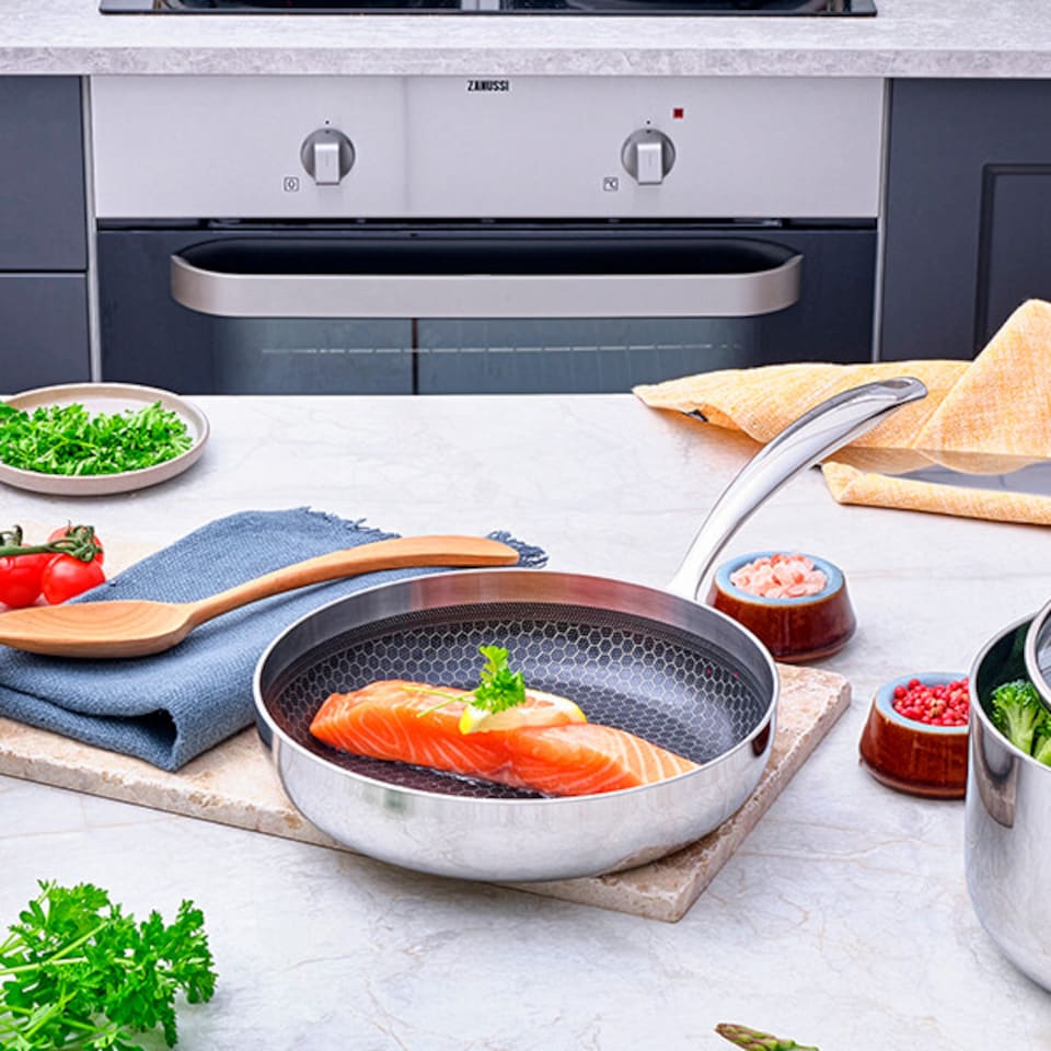 image 1 of Stoven Hextra 20cm Non-Stick Frying Pan