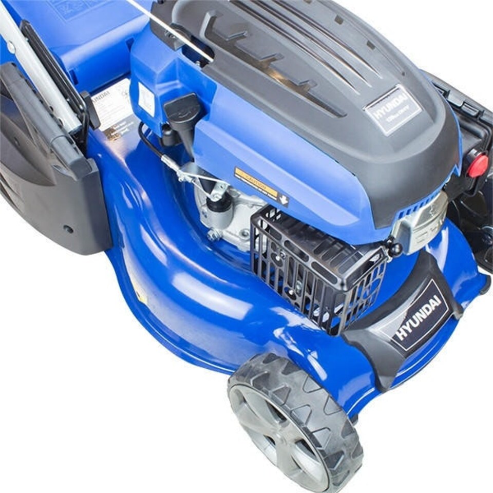 image 1 of Hyundai 17"/43cm 139cc Electric-Start Self-Propelled Petrol Roller Lawnmower | HYM430SPER