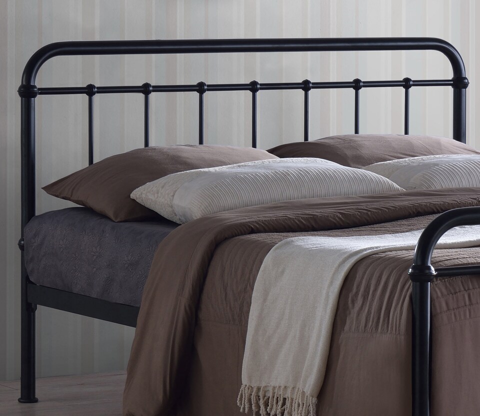 image 1 of 4ft6 Double Black Tubular Steel Metal Retro Victorian Bed Frame Bedstead | Black | Double