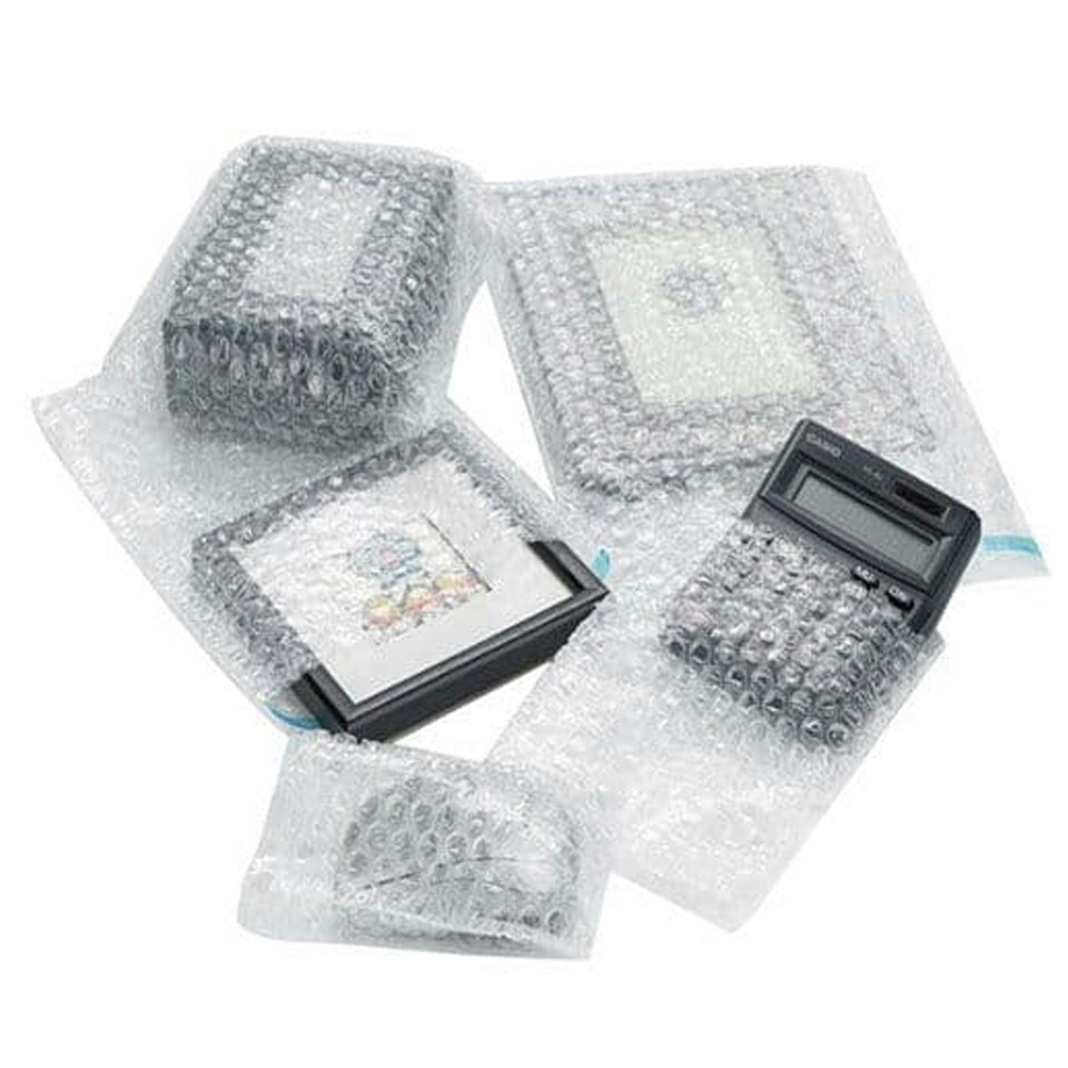 image 1 of 900 x Clear BP6 (305mm x 435mm) Lightweight Secure Peel & Seal Bubble Pouches For Shipping Fragile Items Clear | One Size
