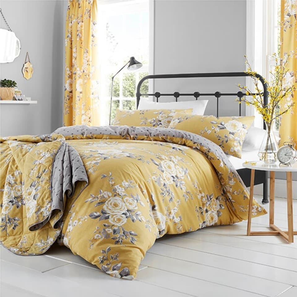 image 1 of Catherine Lansfield Canterbury King Duvet Set Ochre Yellow | King