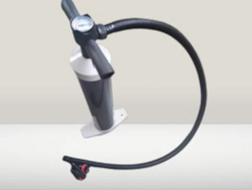 image 1 of 2 Litre Pump With Guage