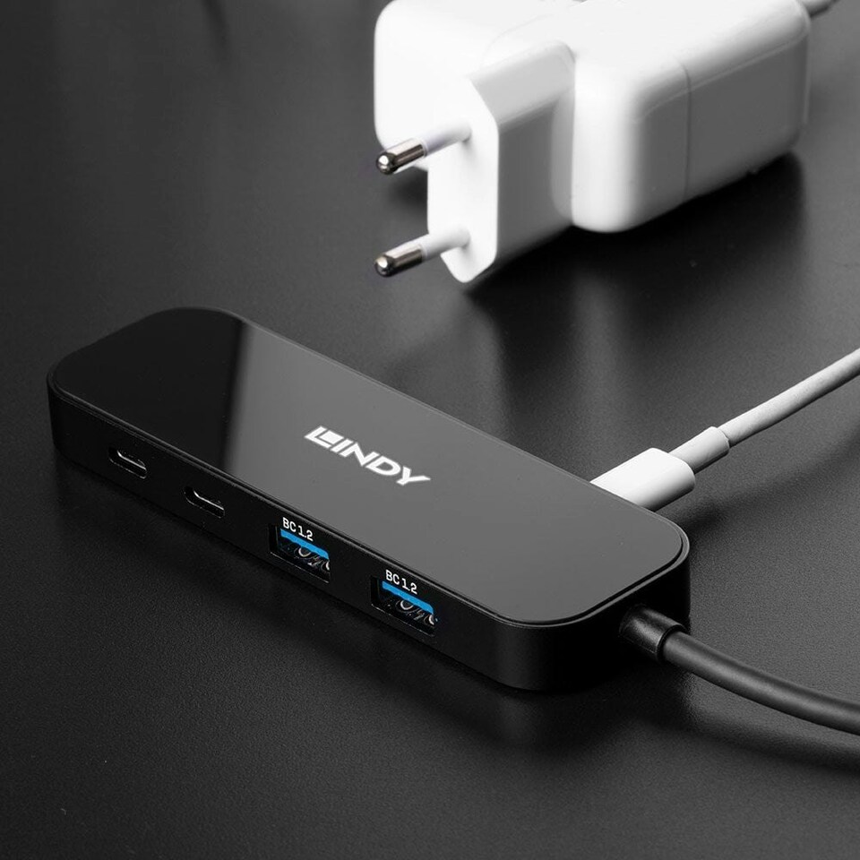 image 1 of 4 Port USB 3.2 Gen 2 Hub