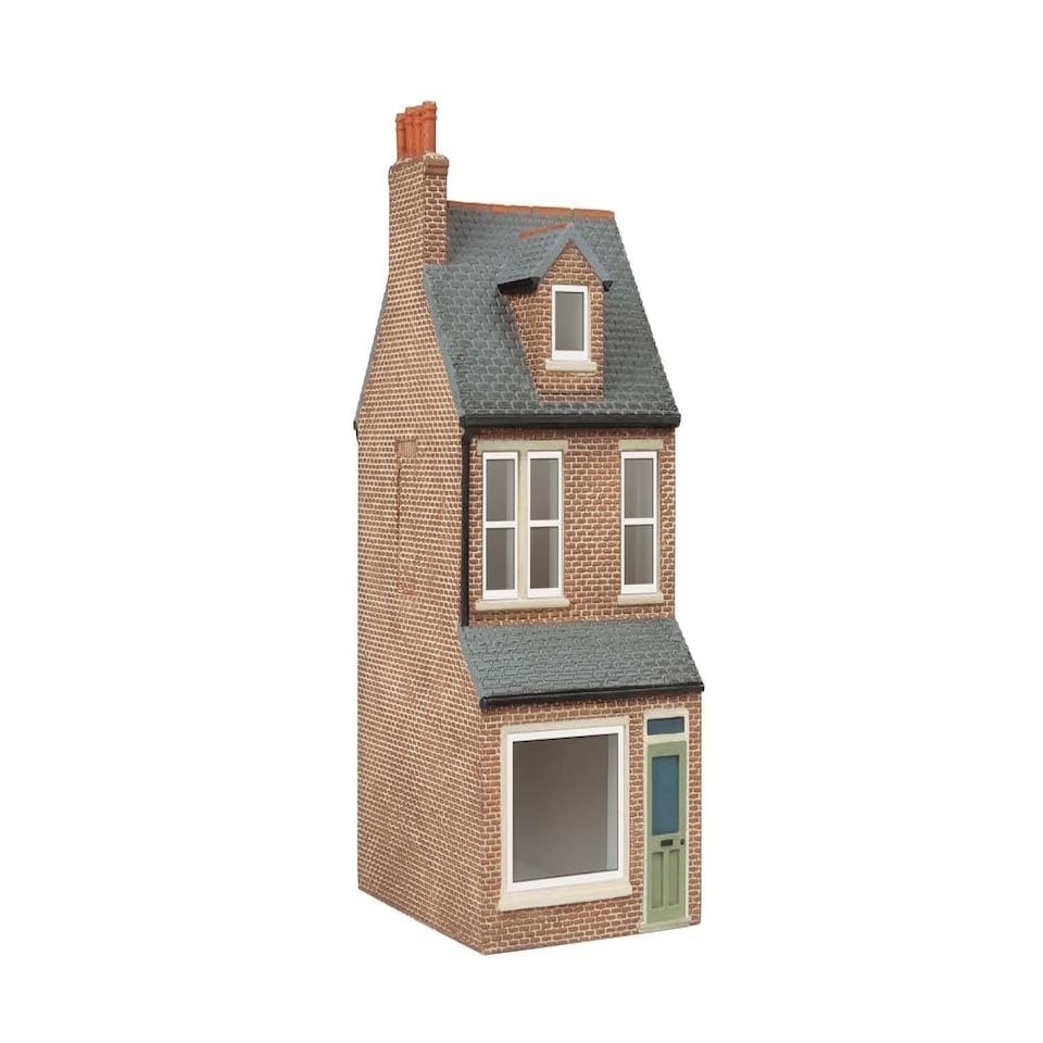 Hornby Skaledale Parkers Newsagents (Pre-Built)