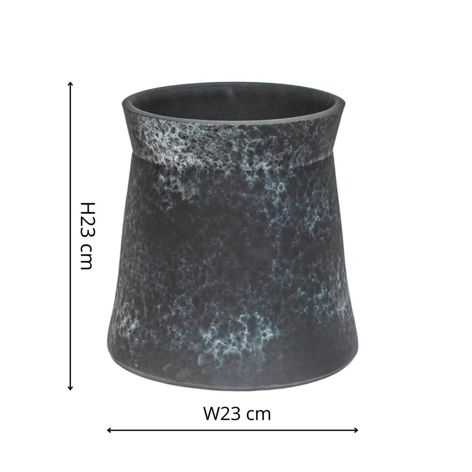 image 1 of Kew Handthrown Planter Basalt Black