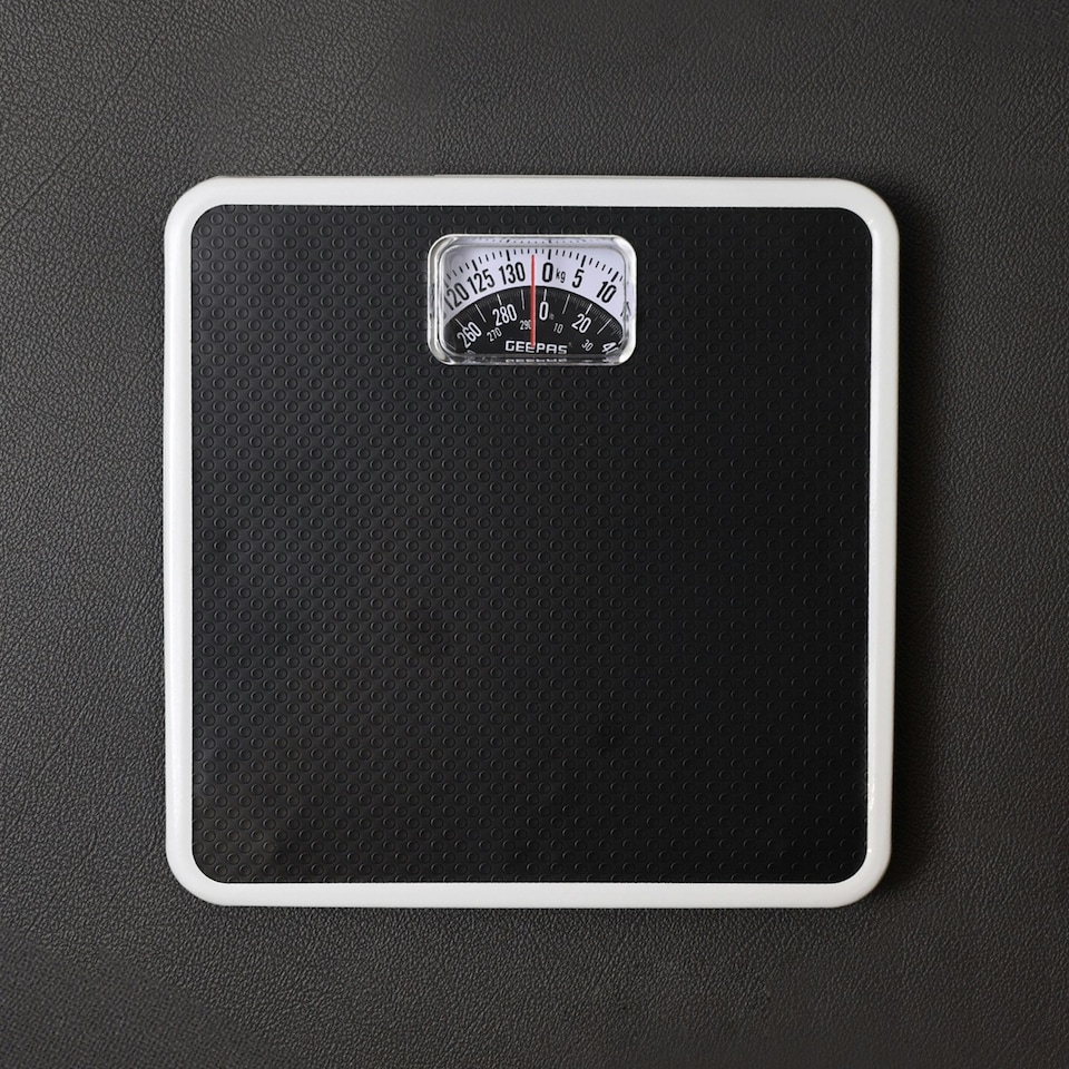 image 1 of GEEPAS Mechanical Bathroom Scale - White