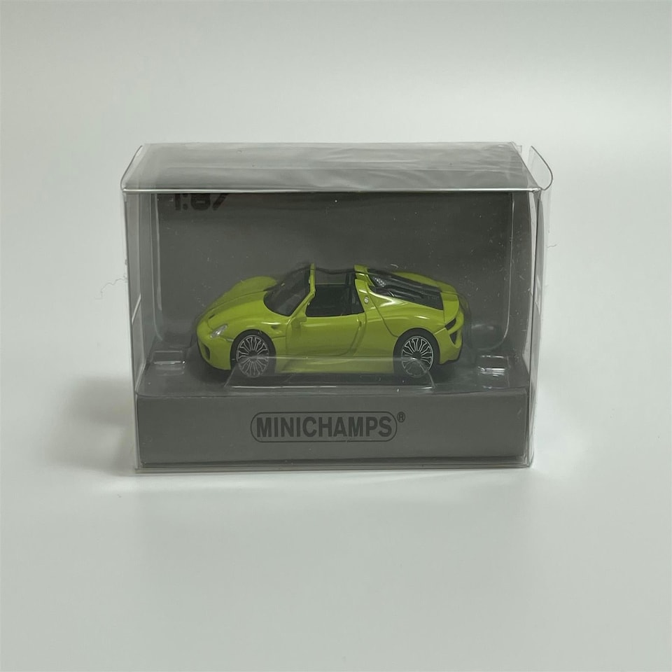 image 1 of Porsche 918 Spyder 2015 Light Green 1:87 Scale Minichamps 870062134