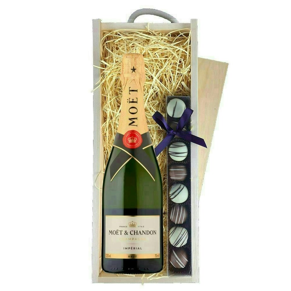 image 1 of Moet & Chandon Brut Imperial Champagne & Truffles, Wooden Box 75cl 12.5% abv