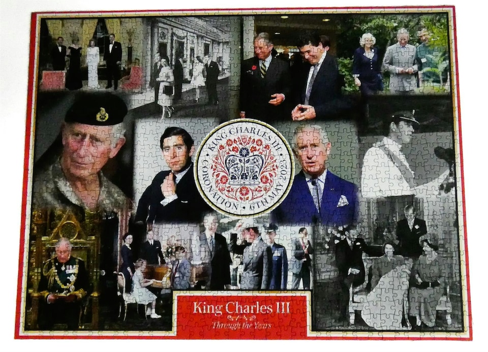 image 1 of The King's Coronation 1000 Piece Jigsaw Puzzle