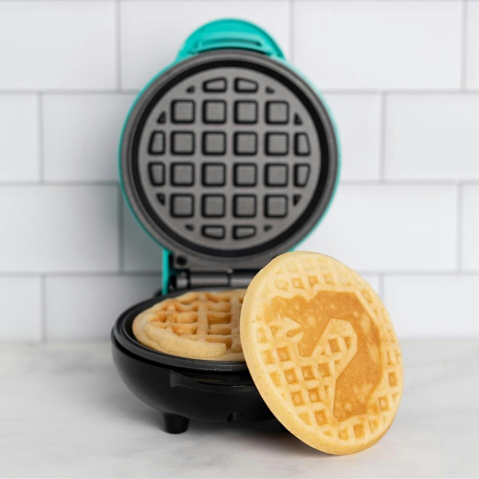 image 1 of Uncanny Brands Harry Potter Checkmate Slytherin Mini Waffle Maker
