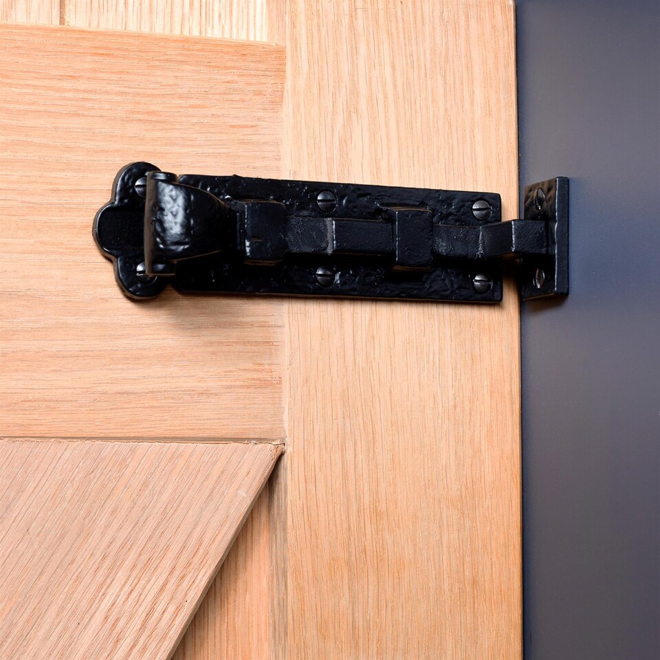 image 1 of Hammer & Tongs Cranked Antique Fish Tail Bolt - W155mm - Black