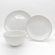 Reactive Cream Glaze Dinner Set Plates Bowls 18pc Set