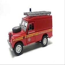 Cararama Land Rover Series III Fire