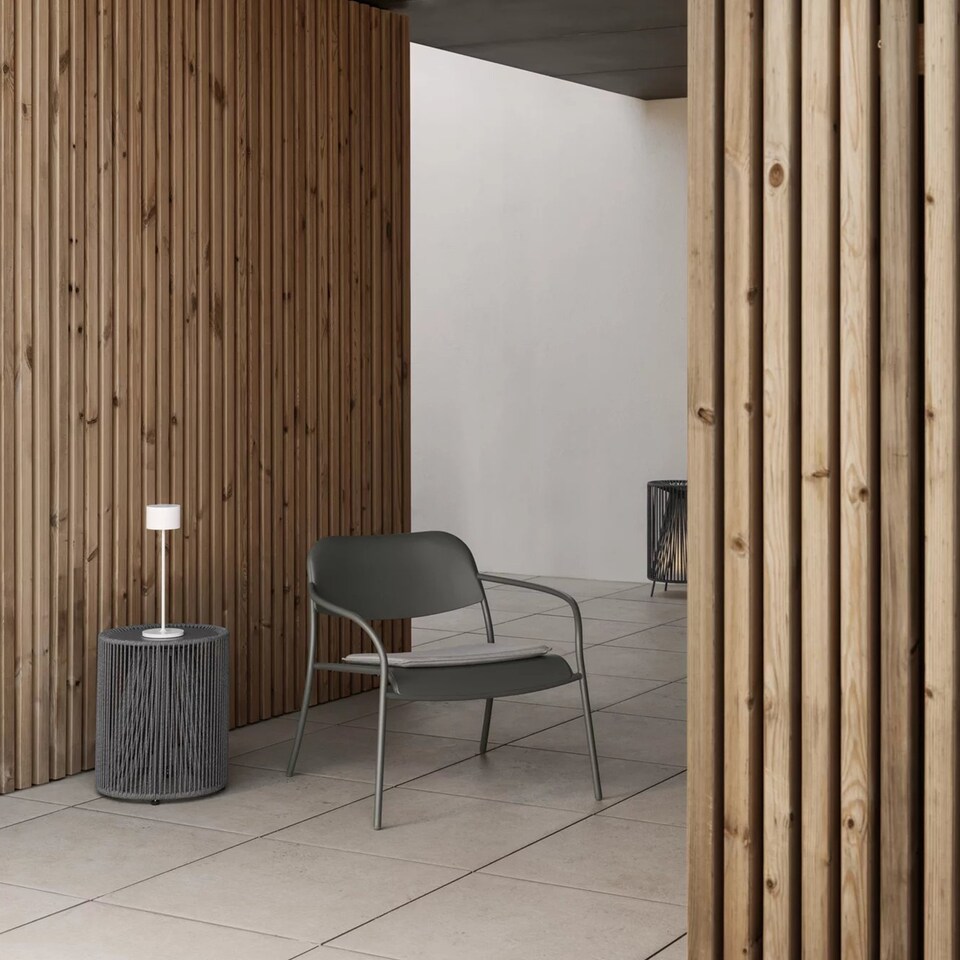 image 1 of Blomus Farol Mobile LED Lamp White
