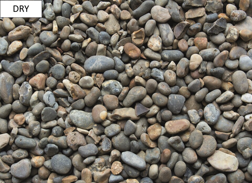 image 1 of Bulk Bag 25-50mm Henham Blend 850kg Decorative Garden Pebbles