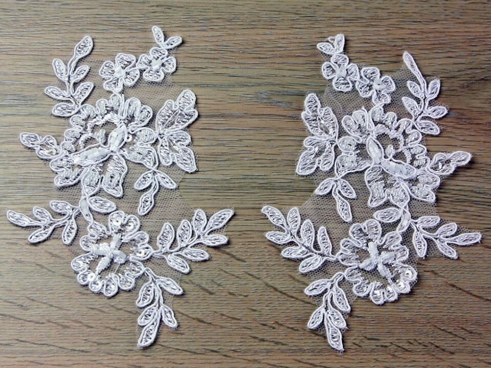 White Naomi Appliques for Dressmaking - per pack