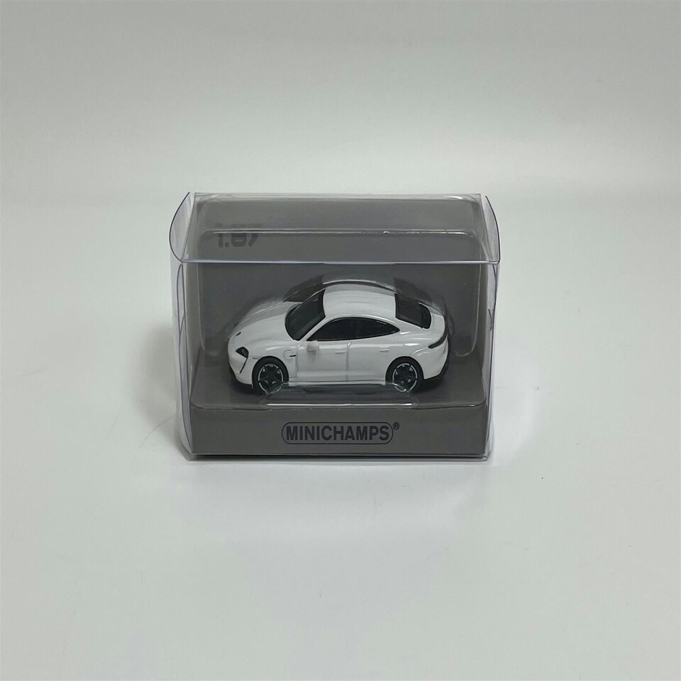 image 1 of Porsche Taycan Turbo S 2019 White Metallic 1:87 Minichamps 870068400