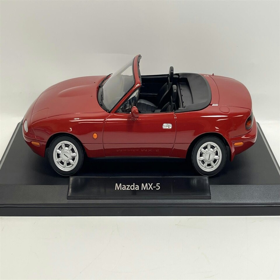 image 1 of Mazda MX5 1989 Red 1:18 Scale Norev 188020