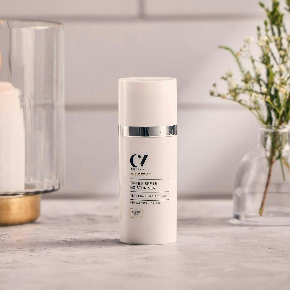 image 1 of Green People Age Defy+ Tinted DD Moisturiser SPF15 Light - Tinted Day Cream - Paraben & Alcohol Free - Vegan, 30ml