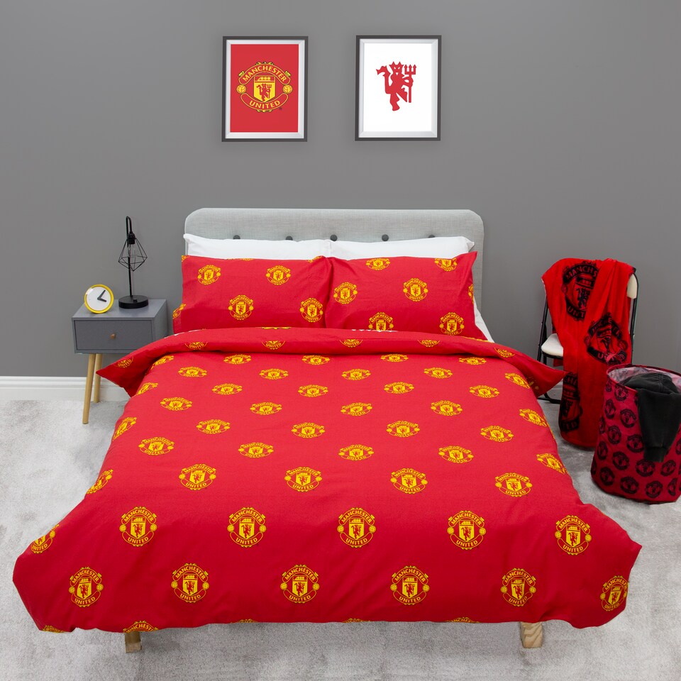 image 1 of Manchester United FC Patch Double Duvet Cover