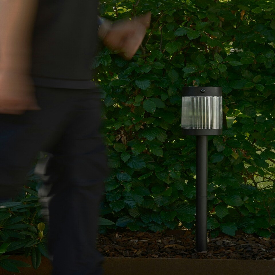 image 1 of Coupar Solar | Garden light | Black