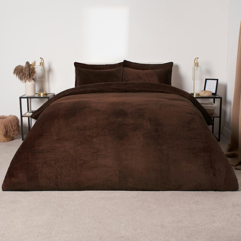 image 1 of OHS Teddy Fleece Ultra Soft Duvet Cover and Pillowcase Set, Double - Chocolate