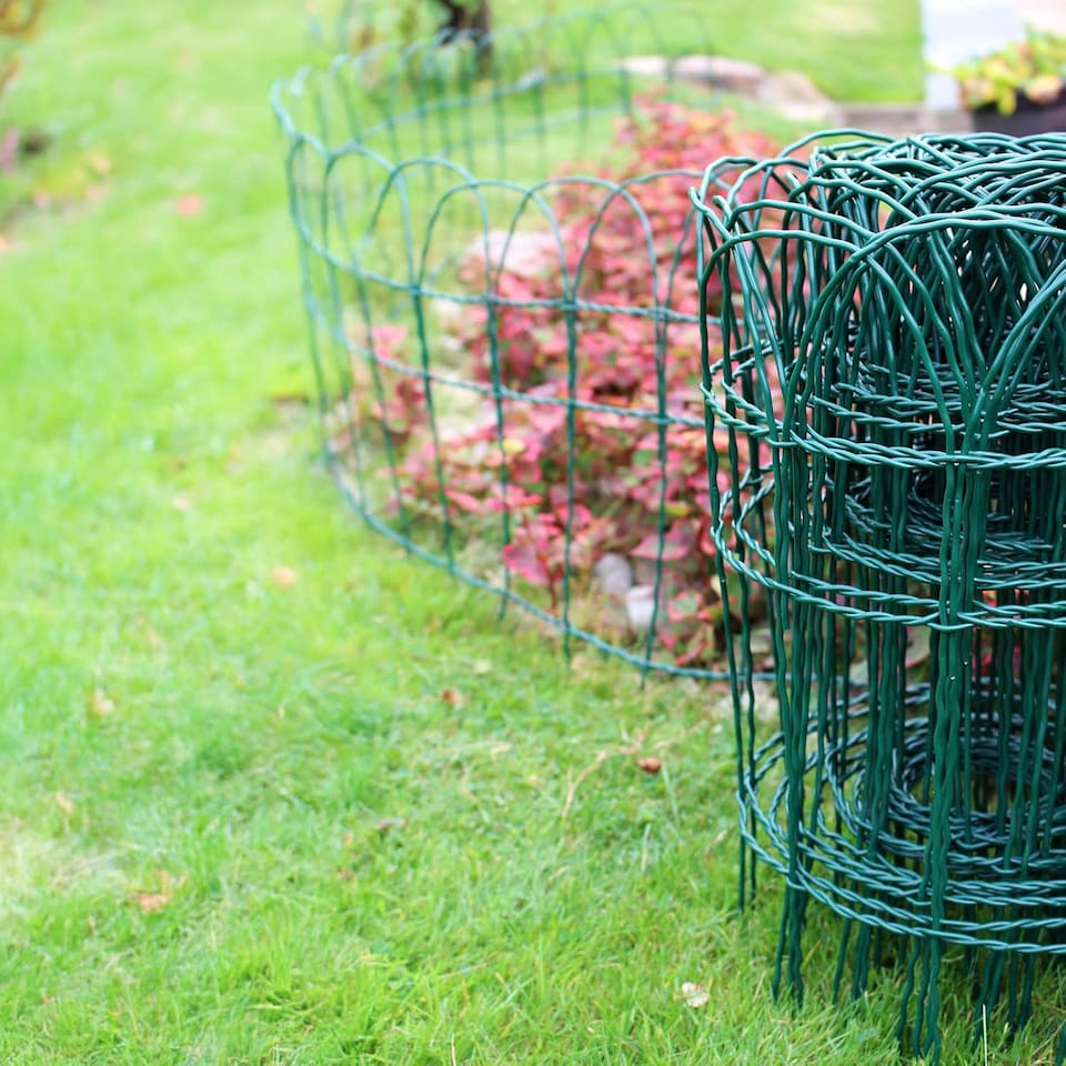 image 1 of Garden Border Fence Lawn Edging Green PVC Coated Wire Edge Fencing 10m (Height 400mm)