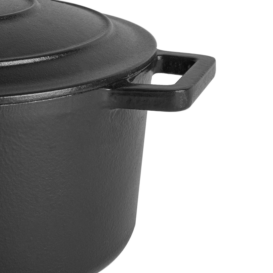 image 1 of Argon Tableware Cast Iron Casserole Dishes - Enameled Dutch Oven - Self-Basting Lid - Hob to Oven - 4.5 Litre - Matt Black - Pack of 2 | Black | Matt Black