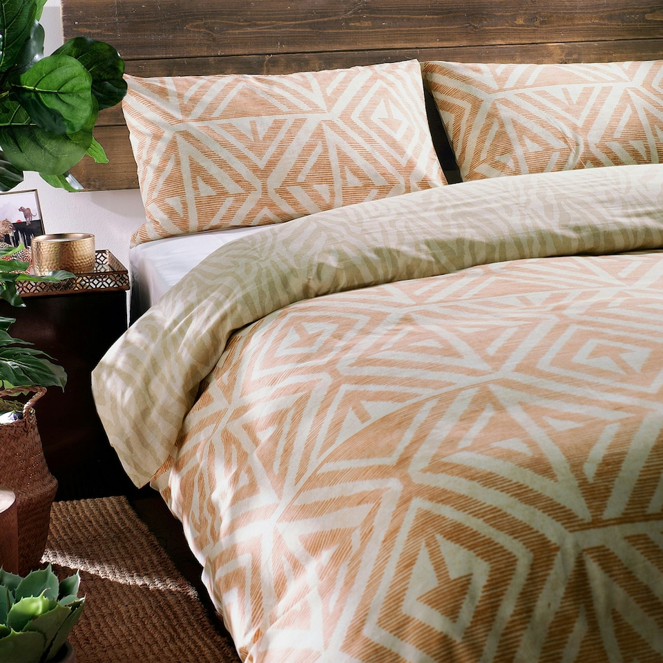 image 1 of furn. Tanza Global Geometric Super King Duvet Cover Set
