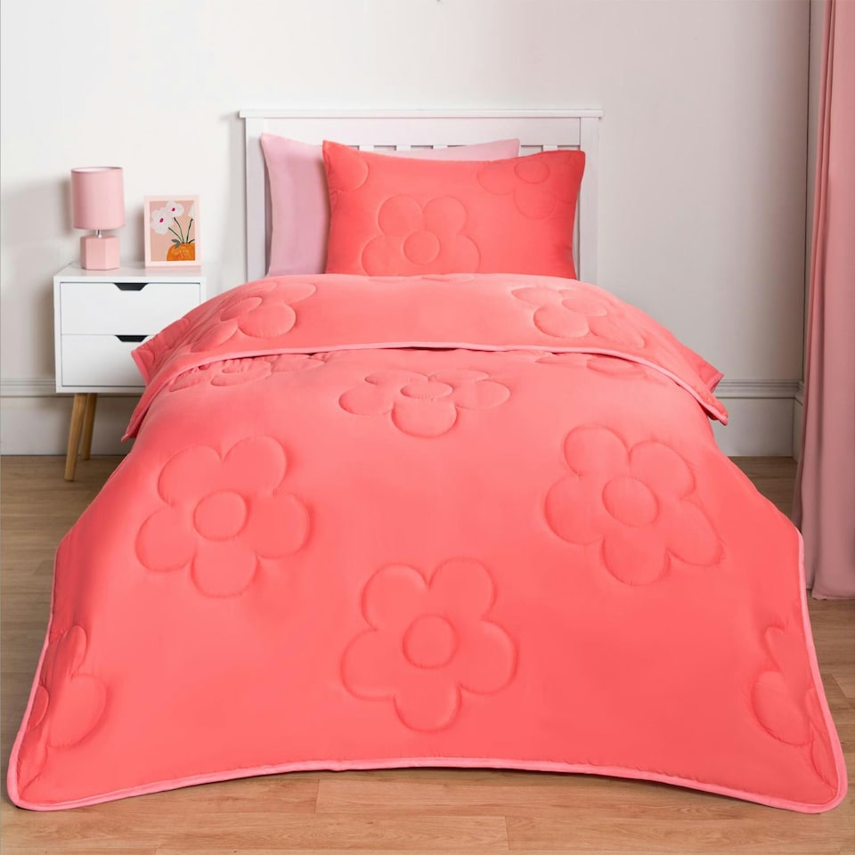image 1 of OHS Coverless Daisy Quilted 7.5 Tog Bedding Set, Single - Coral Pink